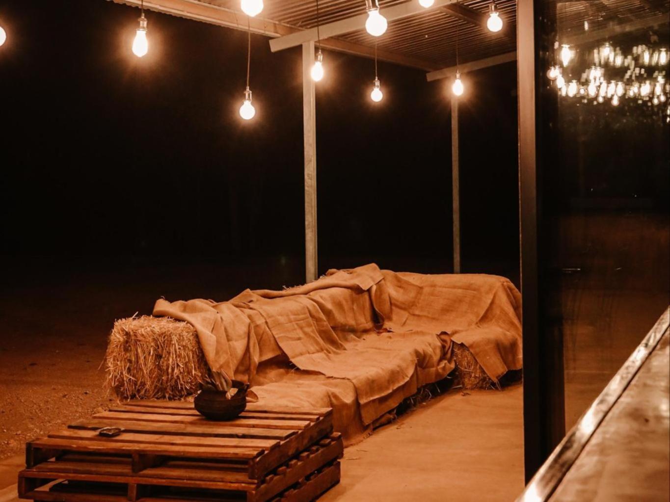 Kifaru Bush Camp Hotel เอาท์โจ ภายนอก รูปภาพ